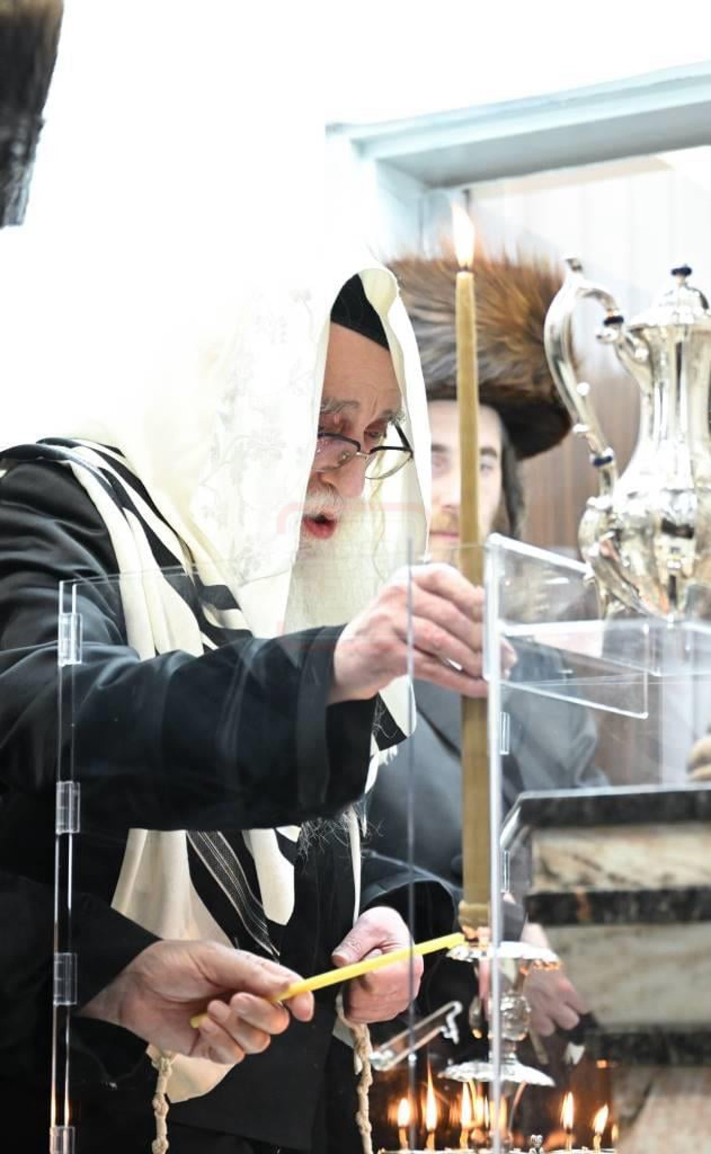 ערב ומוצאי שבת חנוכה בצאנז