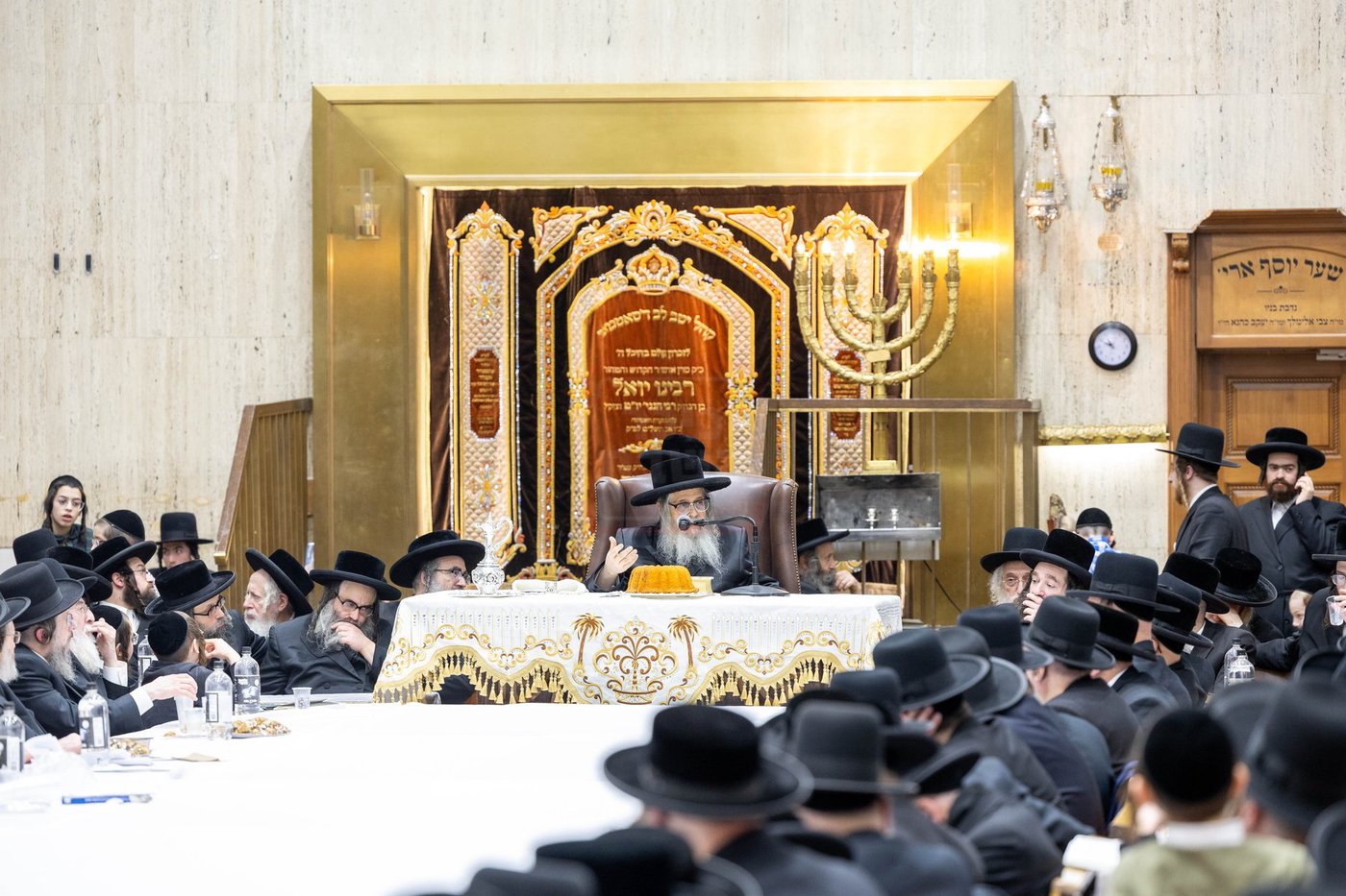 זאת חנוכה בחצה"ק סאטמר