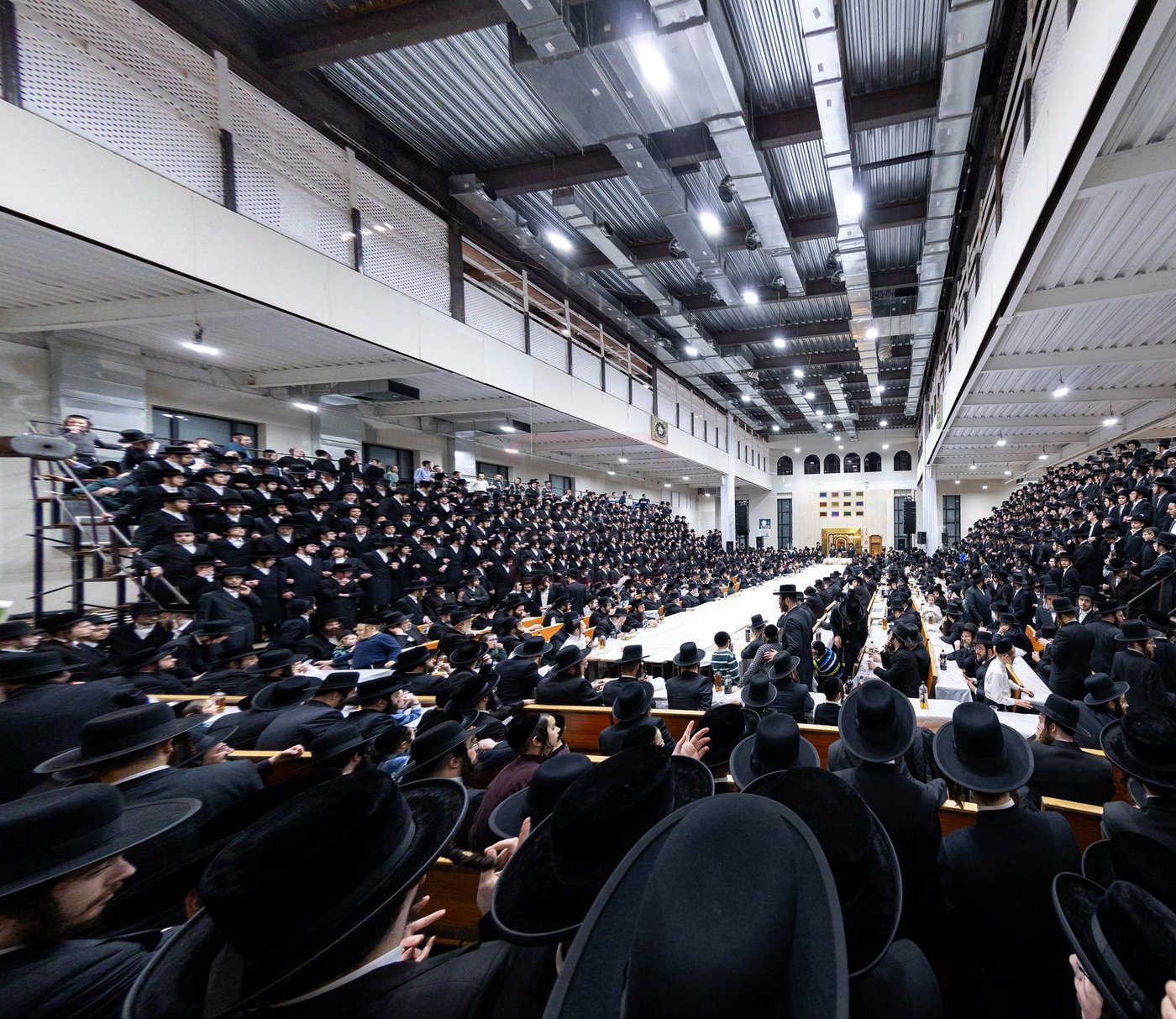 זאת חנוכה בחצה"ק סאטמר