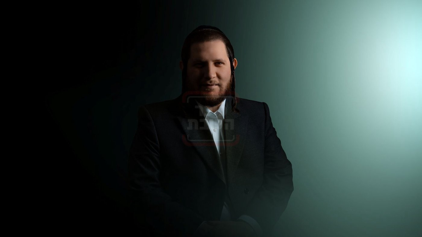 שלוש אצבעות, זמר אחד והרבה סגנונות // ביקורת אלבום