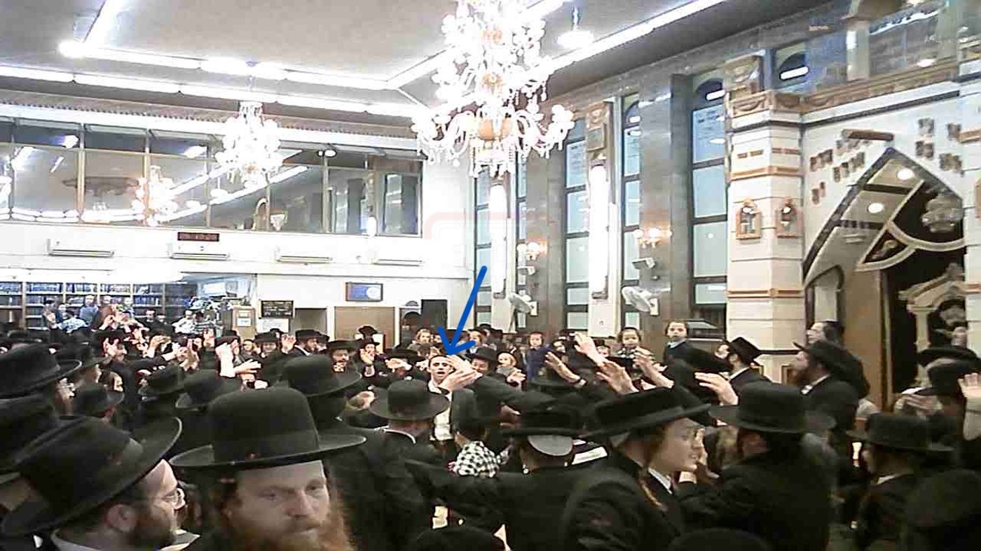 קבלת פנים לאסירים בברסלב מאה שערים