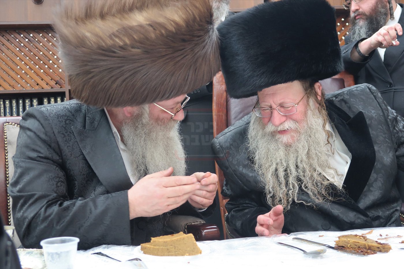 שמחת הברית בחצרות קוזמיר - לעלוב בראנוביץ