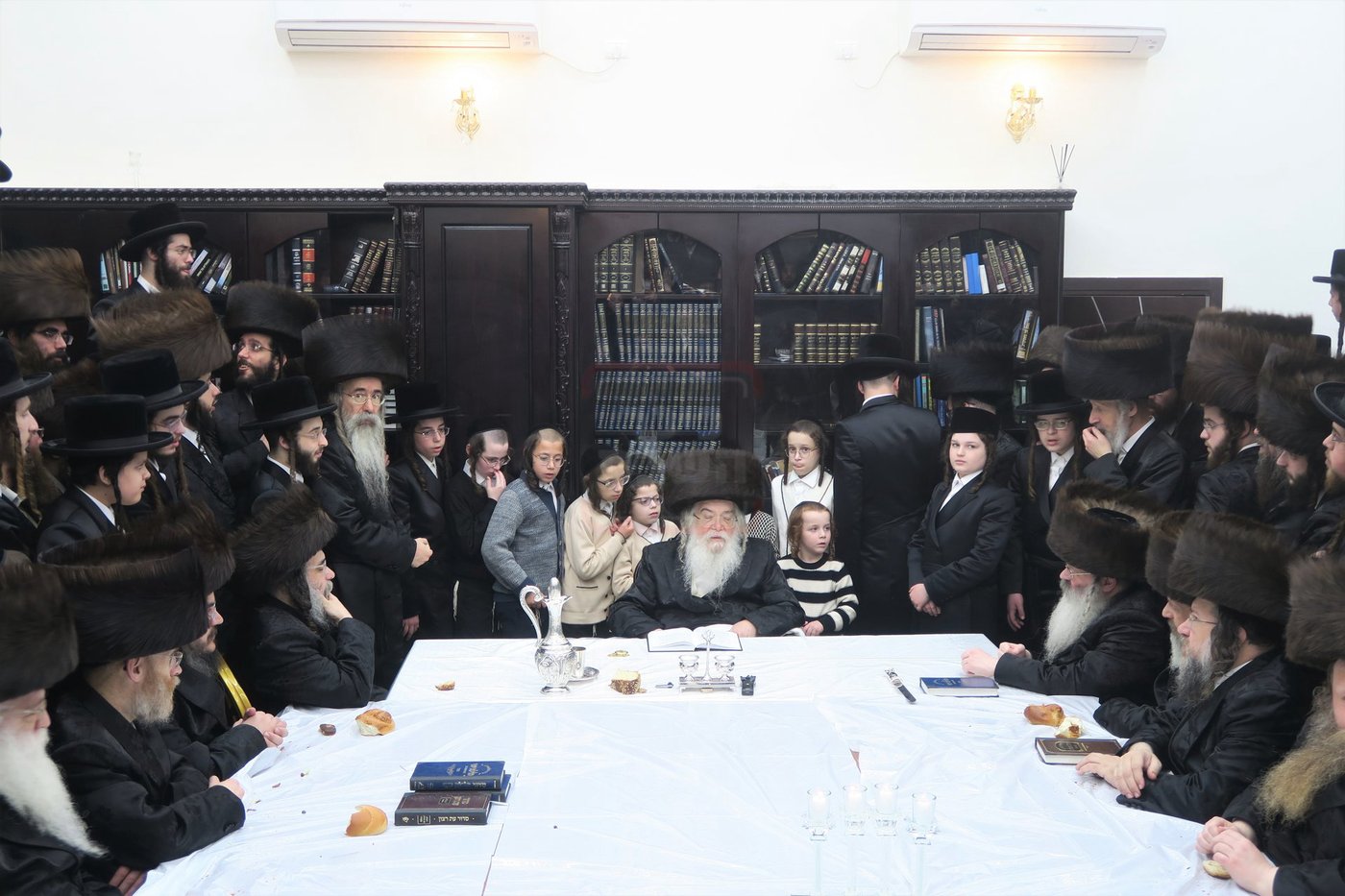 האדמו"ר מדארג באתרא קדישא מירון