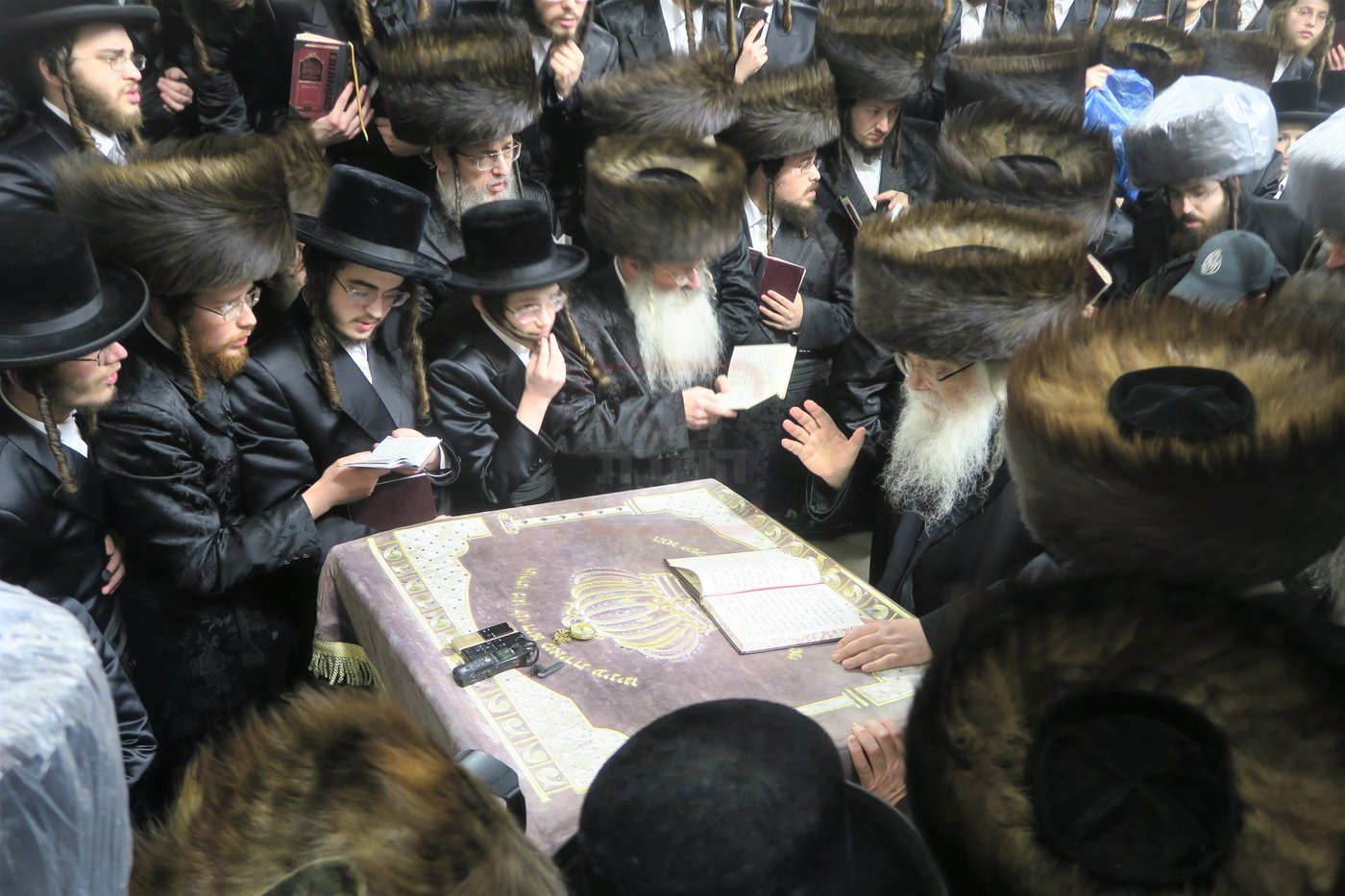 האדמו"ר מדארג באתרא קדישא מירון