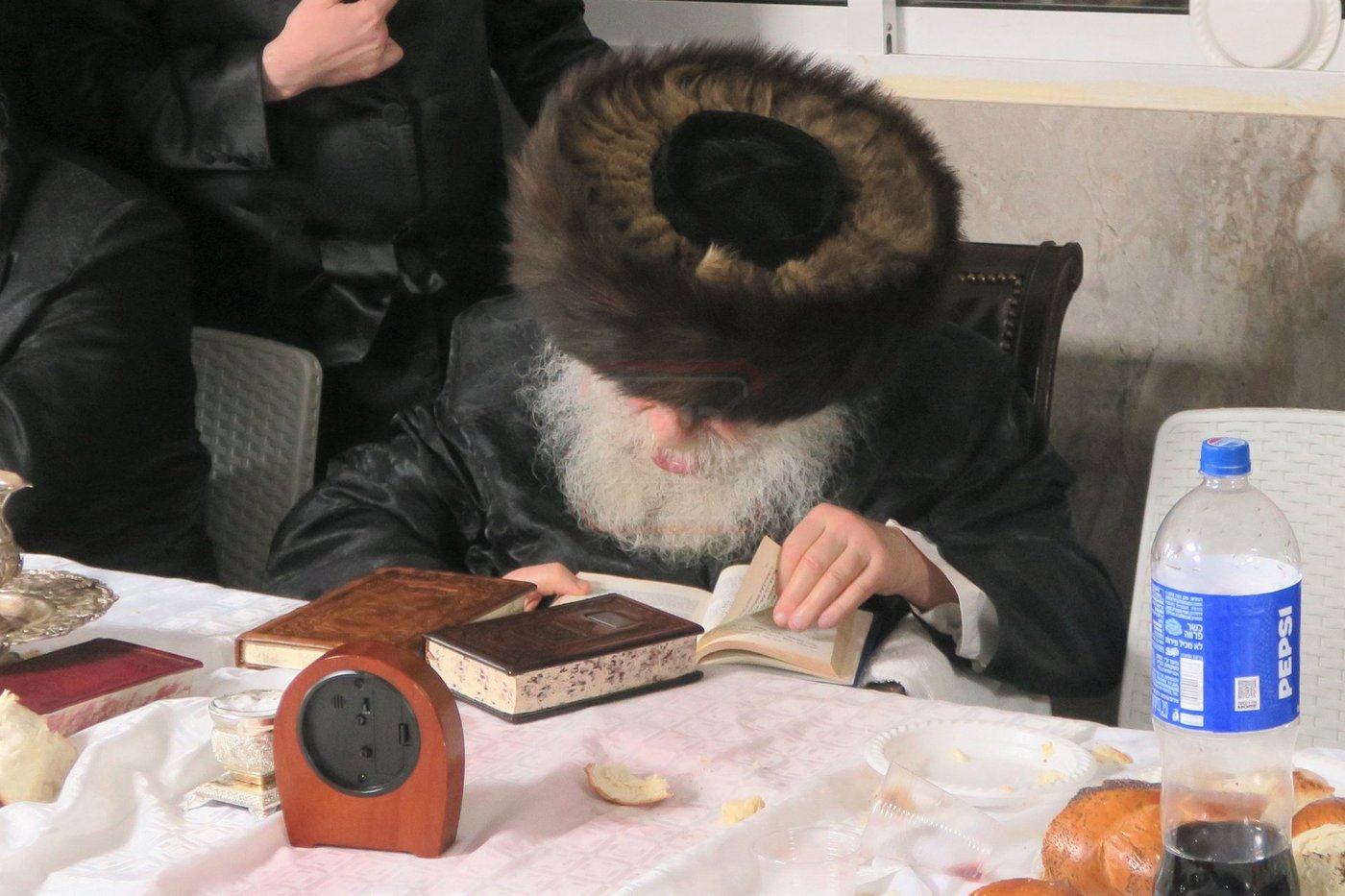 הגה"צ גאב"ד מאקאווא במירון תשפ"ו