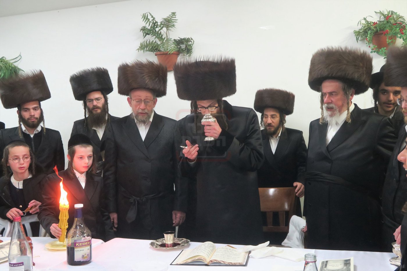 האדמו"ר מישועות יעקב סקולען, שבת במירון