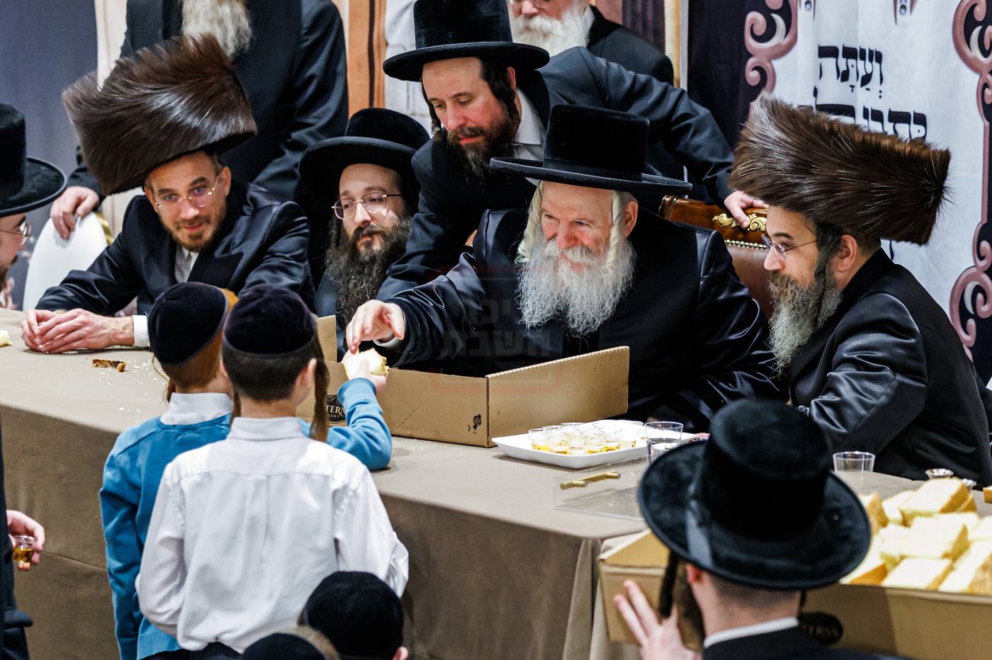 הכנסת ס"ת בבאבוב