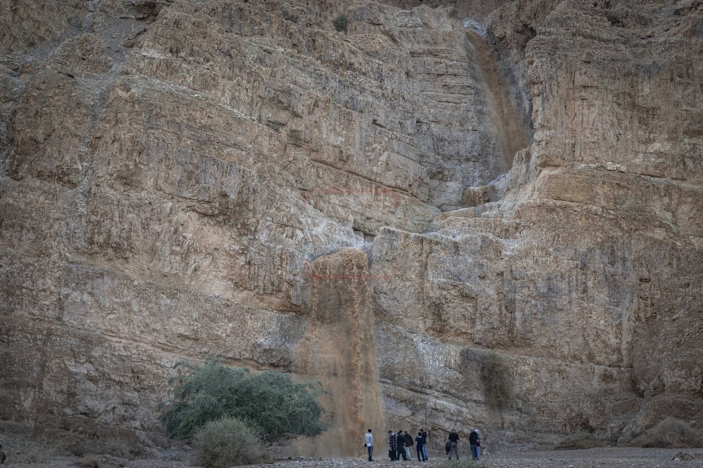 גל השיטפון הראשון בנחל קומראן
