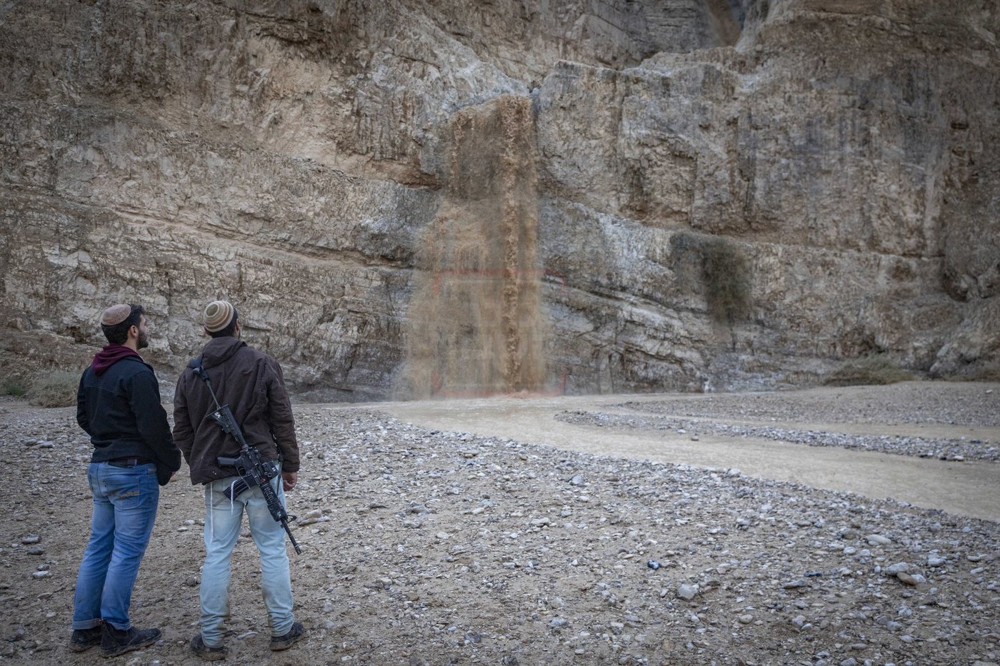 גל השיטפון הראשון בנחל קומראן