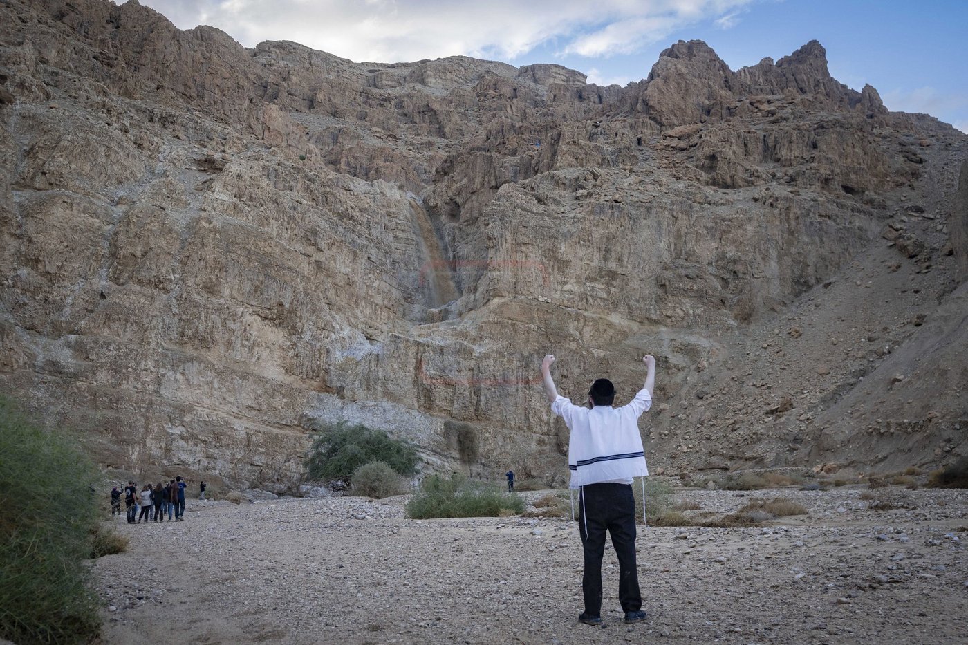 גל השיטפון הראשון בנחל קומראן