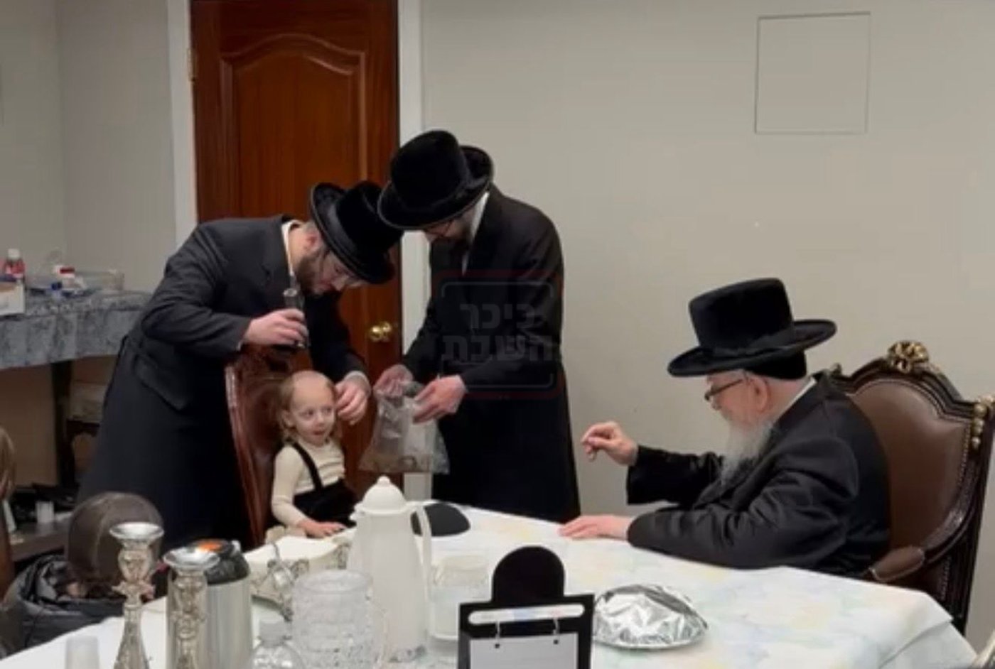 שמחת החלוקה לנין האדמו"ר מסקווירא