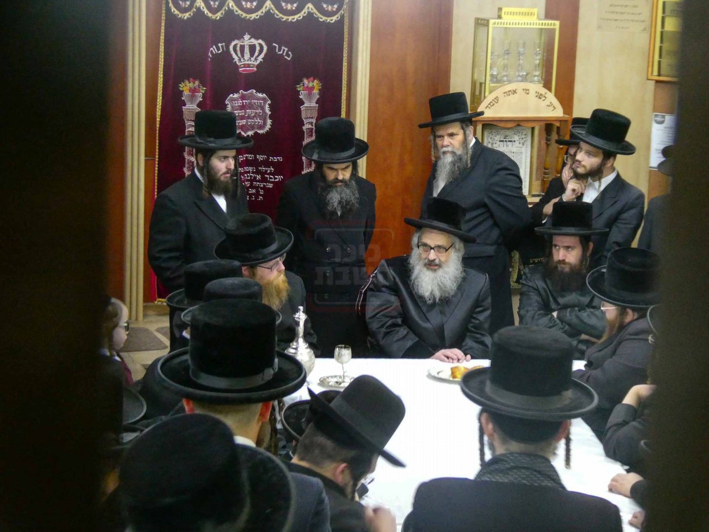 האדמו''ר מויז'ניץ בית שמש בביקור בעמנואל