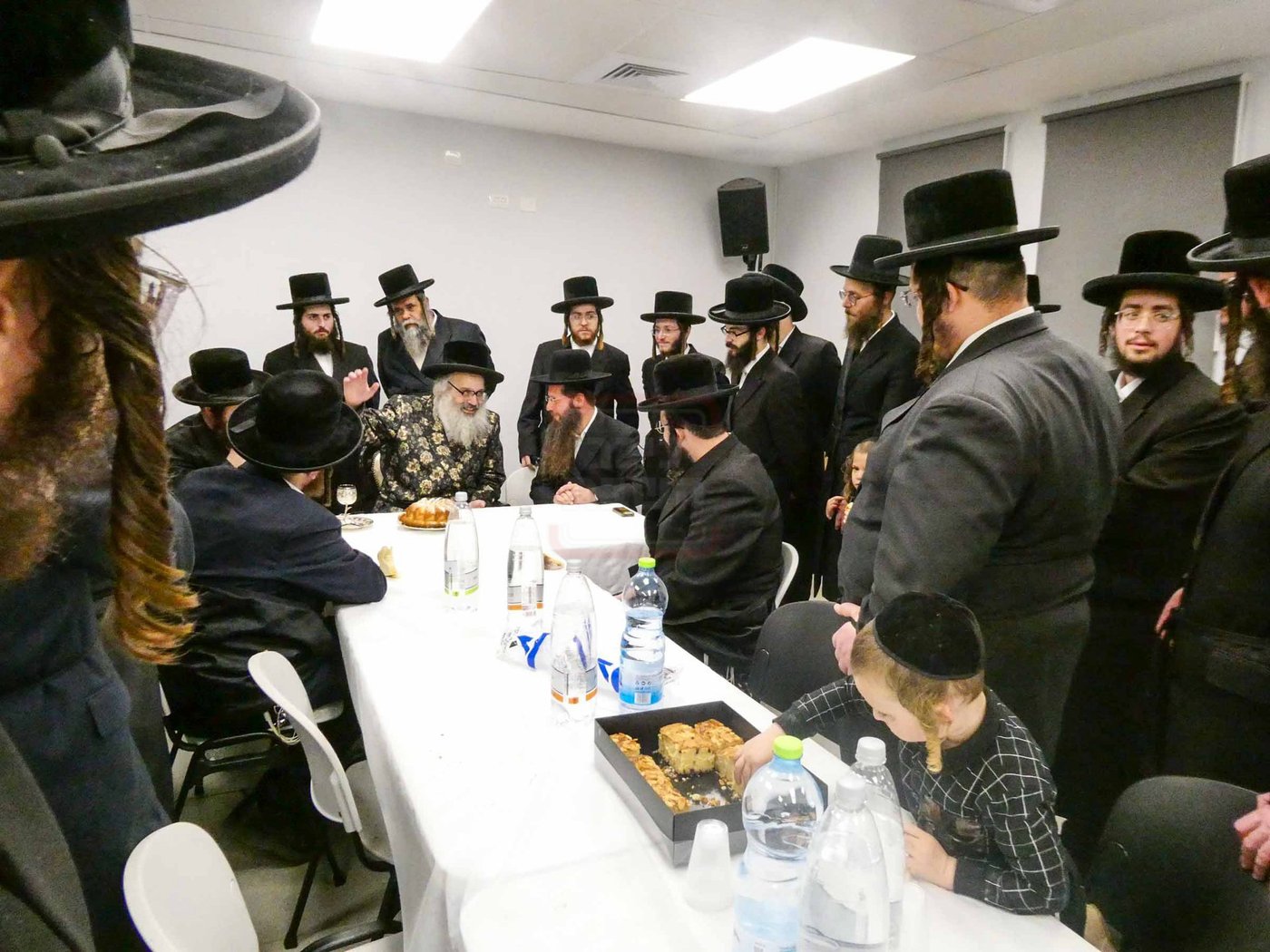 האדמו''ר מויז'ניץ בית שמש בביקור בעמנואל