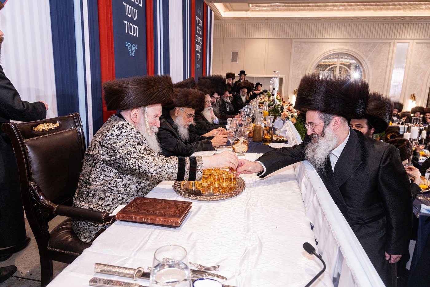 דינר לטובת ת"ת ד'באבוב