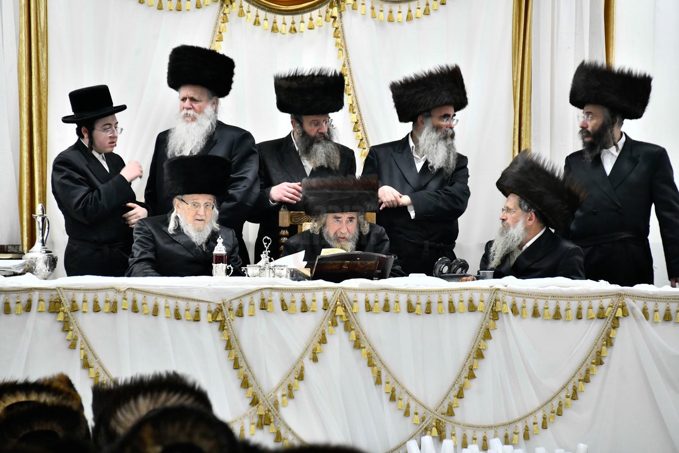 האדמו"ר מרחמסטריווקא מוצ"ש בב"ב