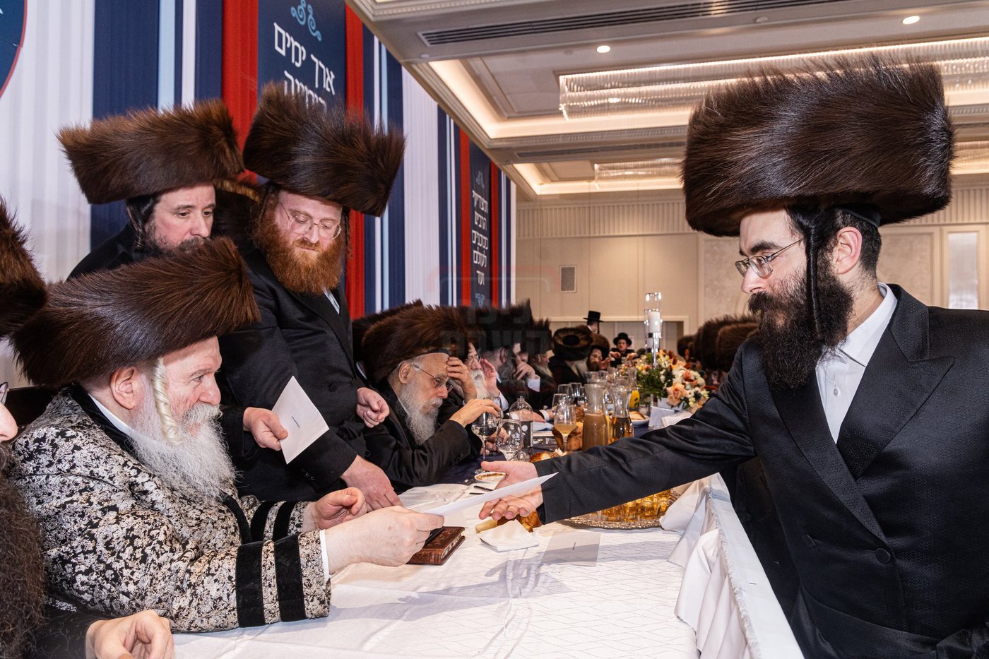 דינר לטובת ת"ת ד'באבוב