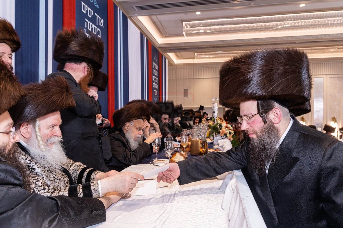 דינר לטובת ת"ת ד'באבוב