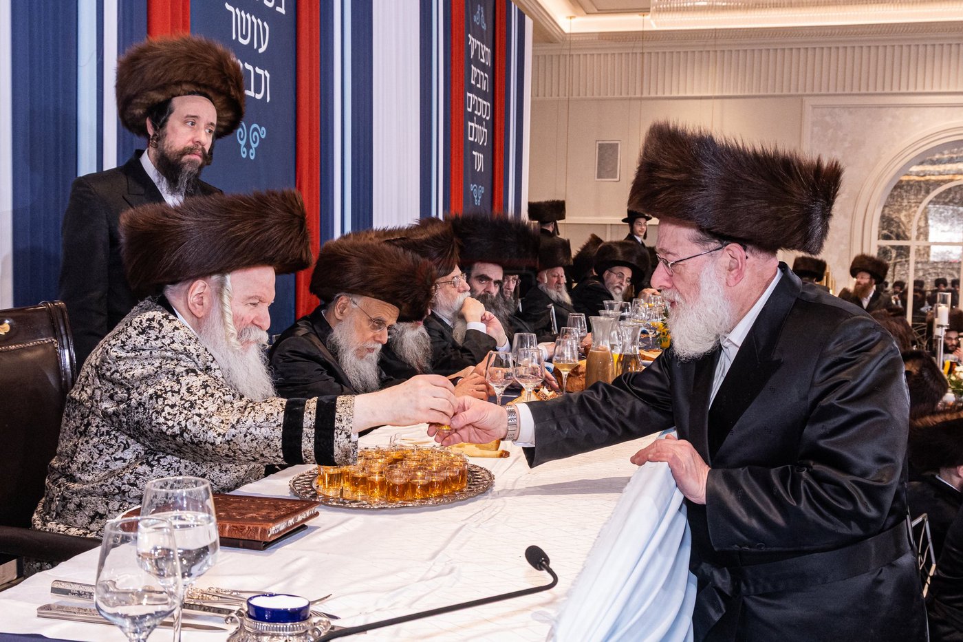 דינר לטובת ת"ת ד'באבוב