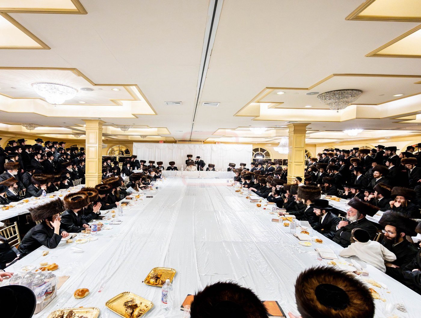 האדמו"ר מקראלי מוצ''ש בקרית יואל