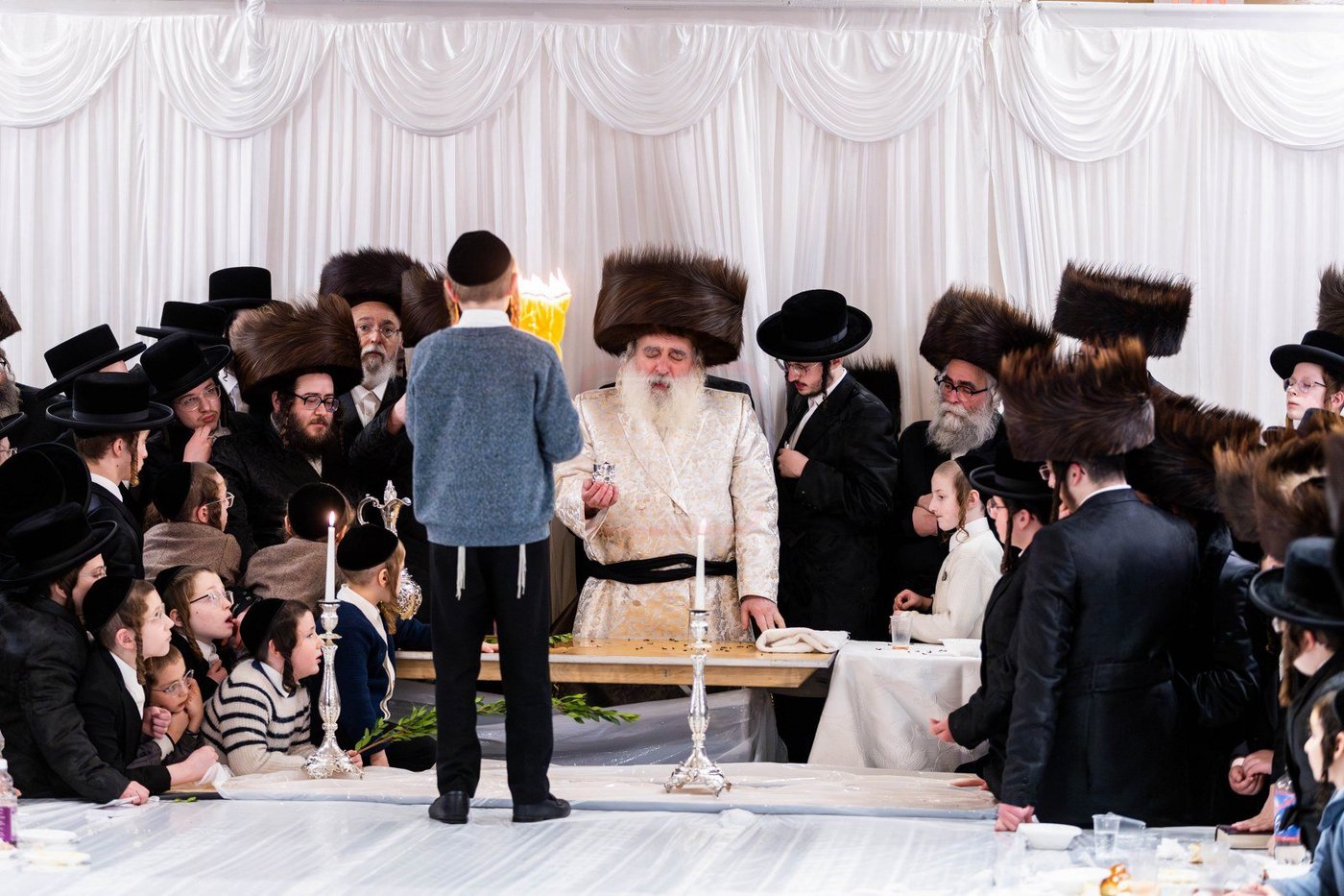 האדמו"ר מקראלי מוצ''ש בקרית יואל