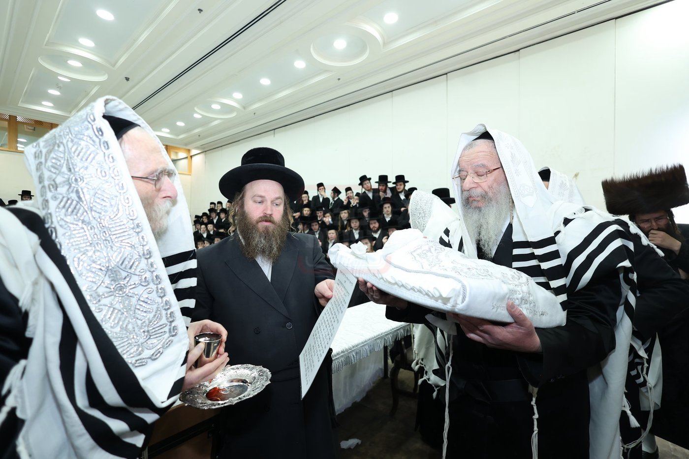 שמחת הברית לנין האדמו"ר מערלוי