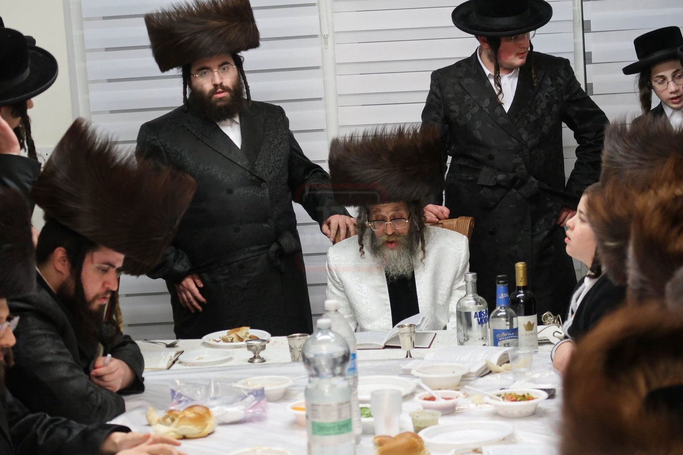 האדמו"ר מקרעטשניף סיגעט בביקור בלונדון