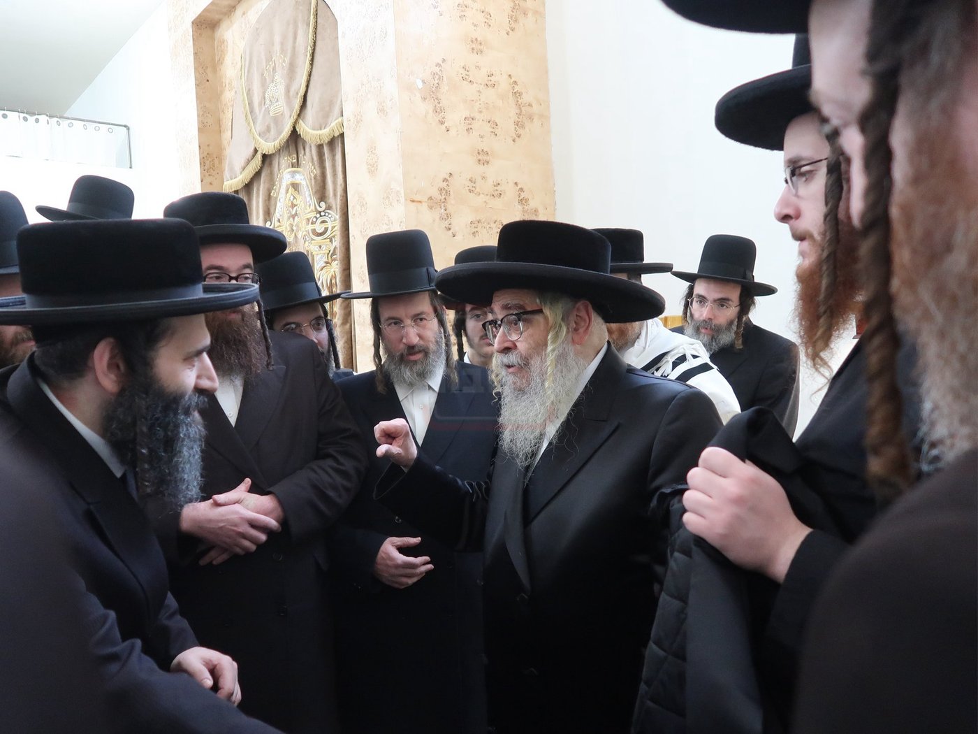 האדמו"ר מסאטמר במנוחה בפאלם ספרינגס 