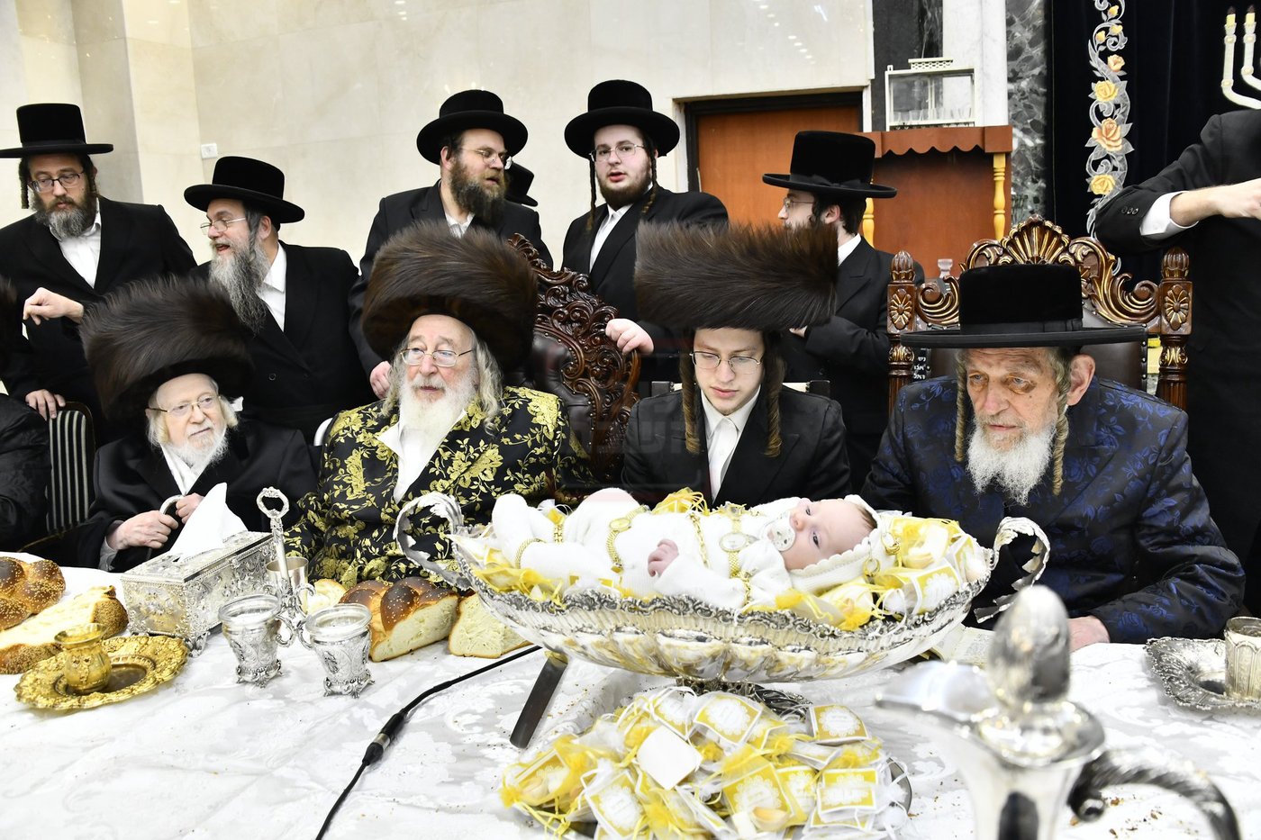 פדיון הבן בחצרות ספינקא - קרעטשניף - פרמישלאן