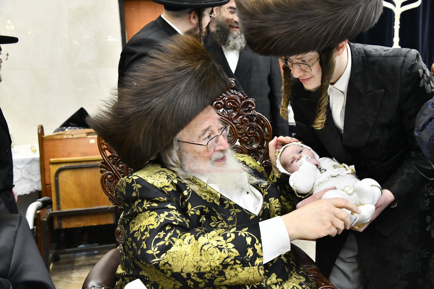 פדיון הבן בחצרות ספינקא - קרעטשניף - פרמישלאן