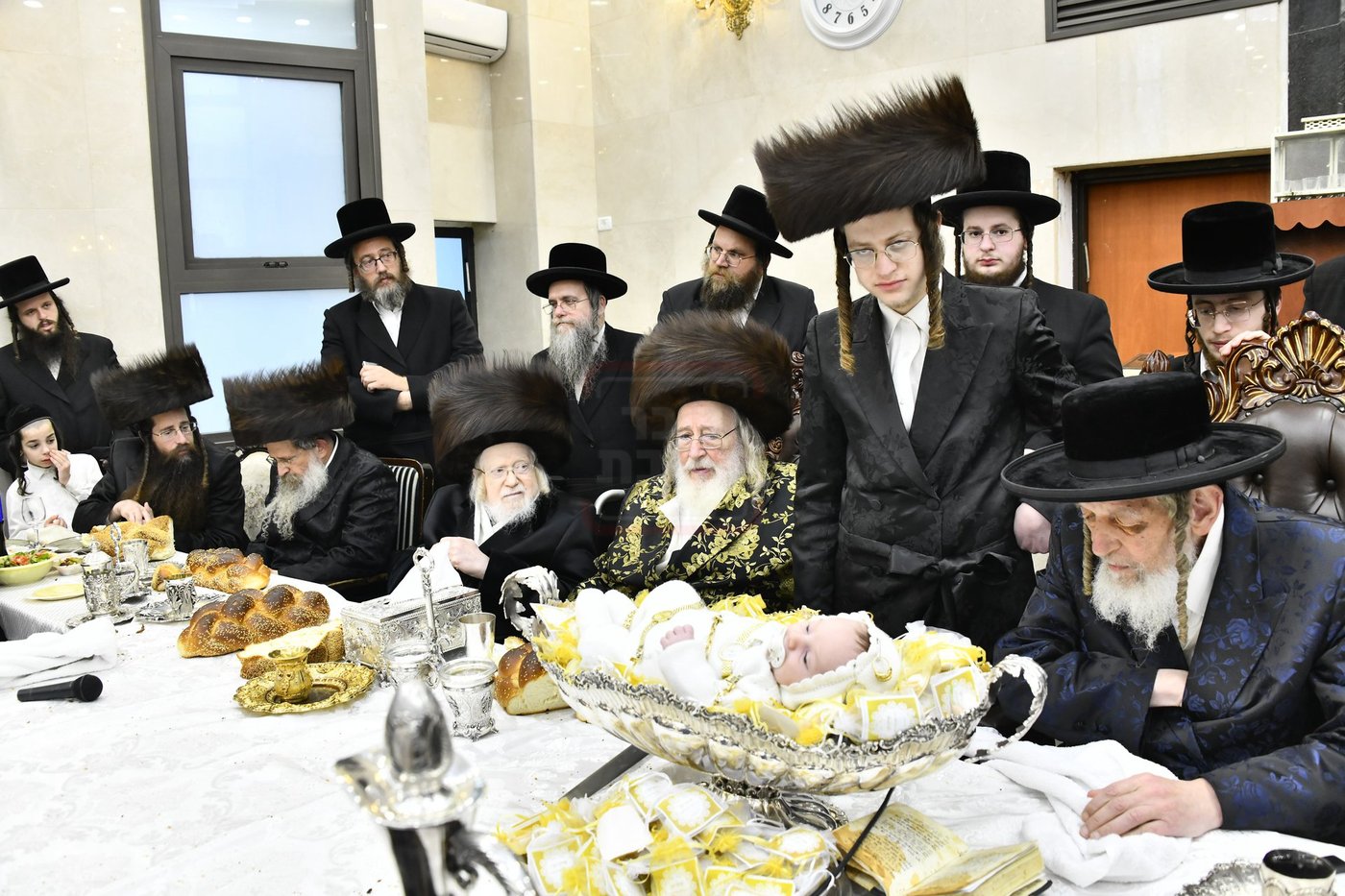 פדיון הבן בחצרות ספינקא - קרעטשניף - פרמישלאן