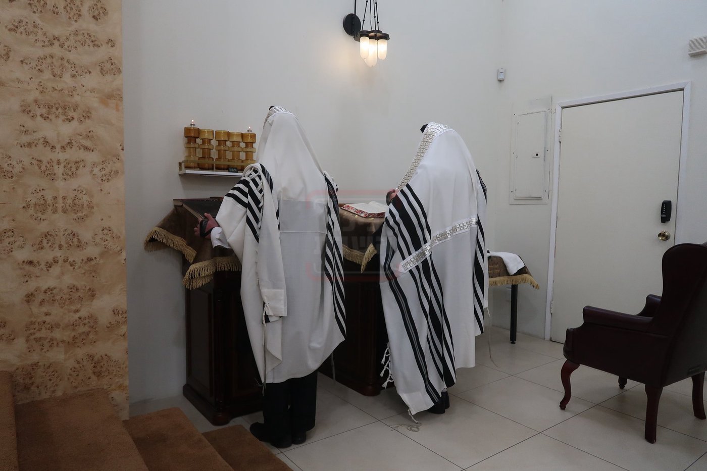 האדמו"ר מסאטמר במנוחה בפאלם ספרינגס 