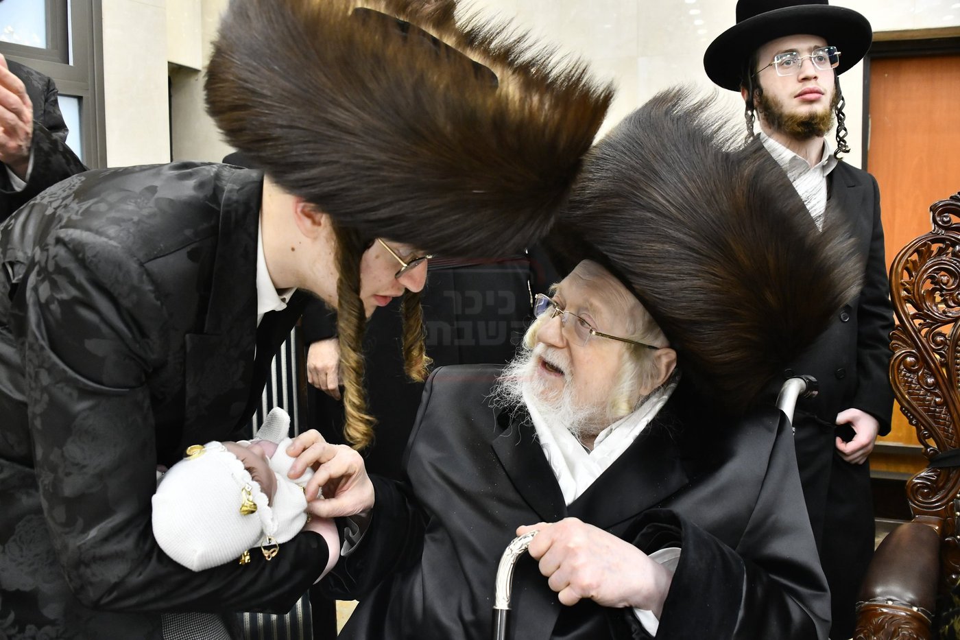 פדיון הבן בחצרות ספינקא - קרעטשניף - פרמישלאן