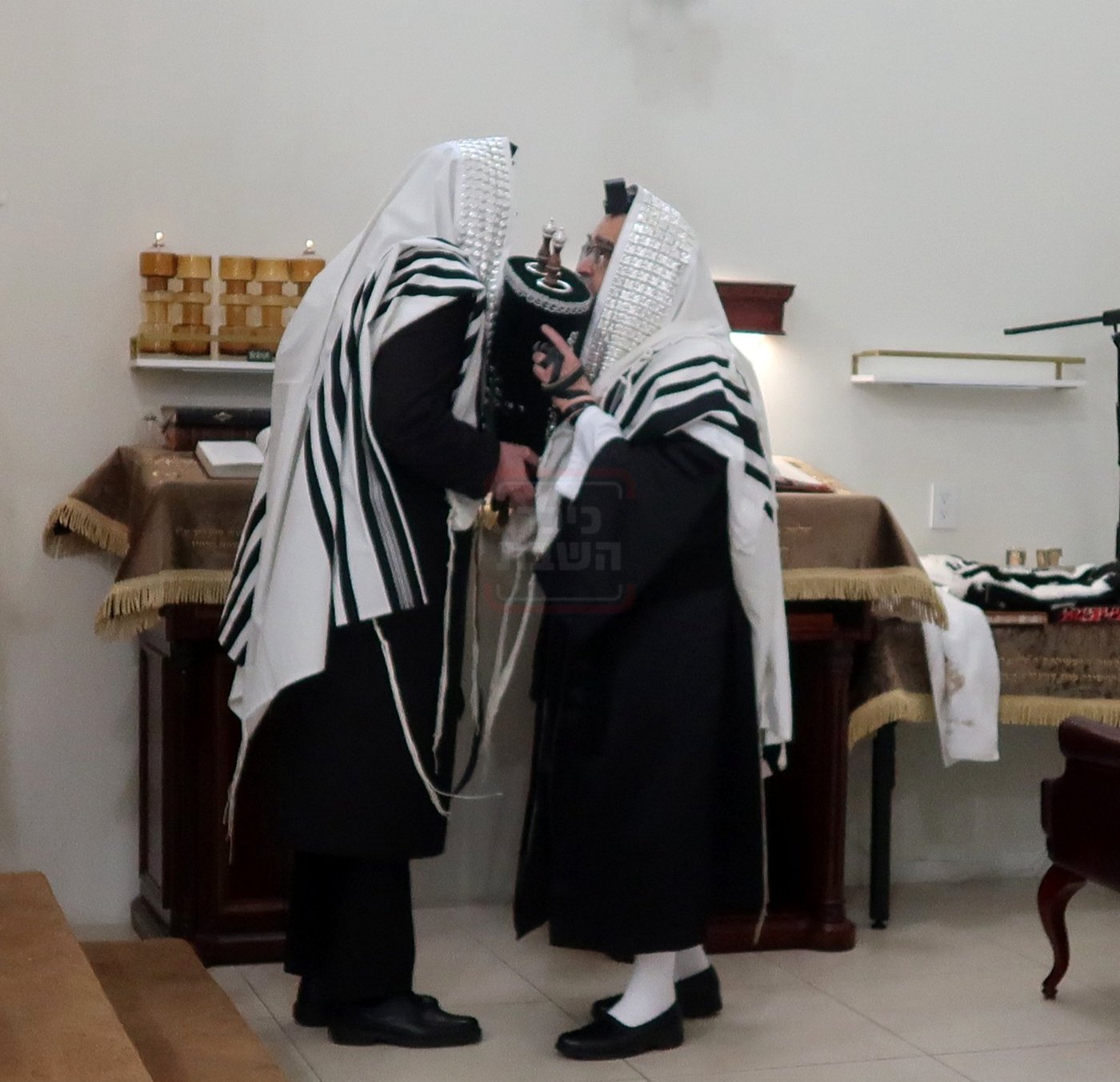 האדמו"ר מסאטמר במנוחה בפאלם ספרינגס 