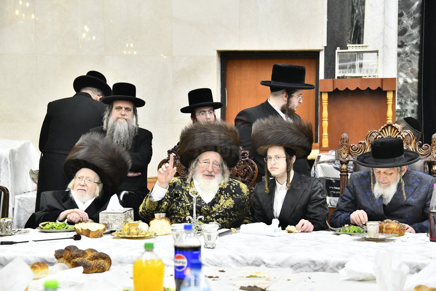 פדיון הבן בחצרות ספינקא - קרעטשניף - פרמישלאן