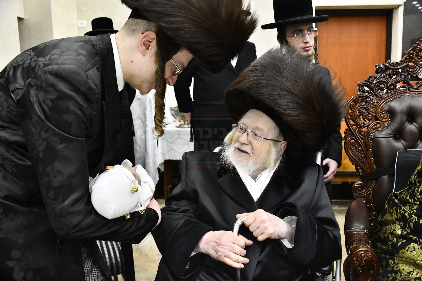 פדיון הבן בחצרות ספינקא - קרעטשניף - פרמישלאן