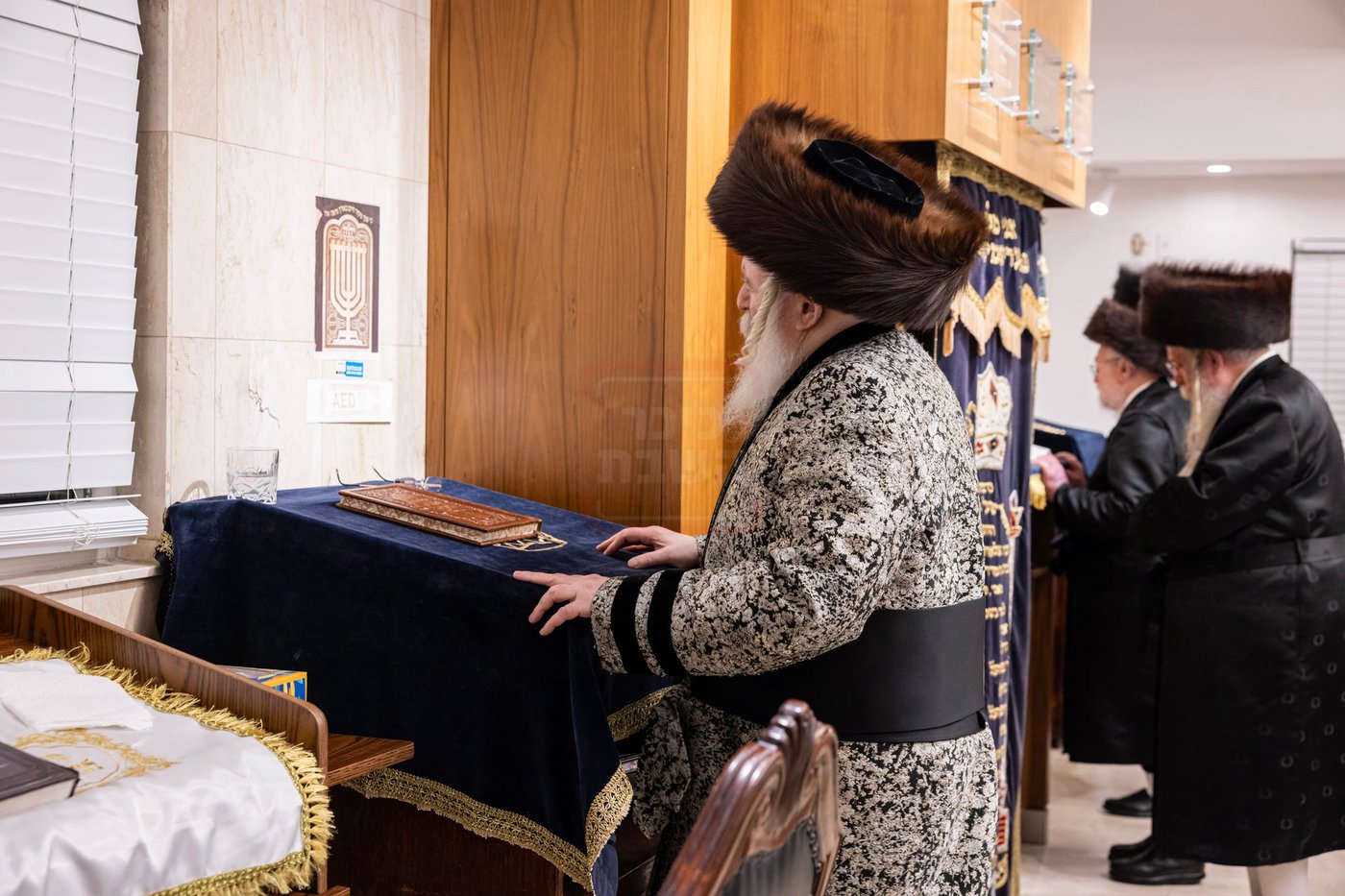 האדמו"ר מבאבוב במנוחה בפלורידה