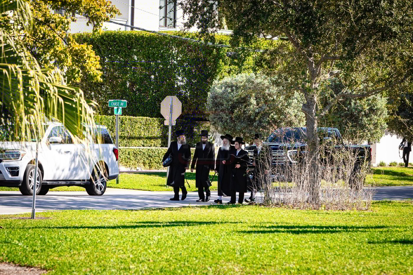 האדמו"ר מבאבוב במנוחה בפלורידה