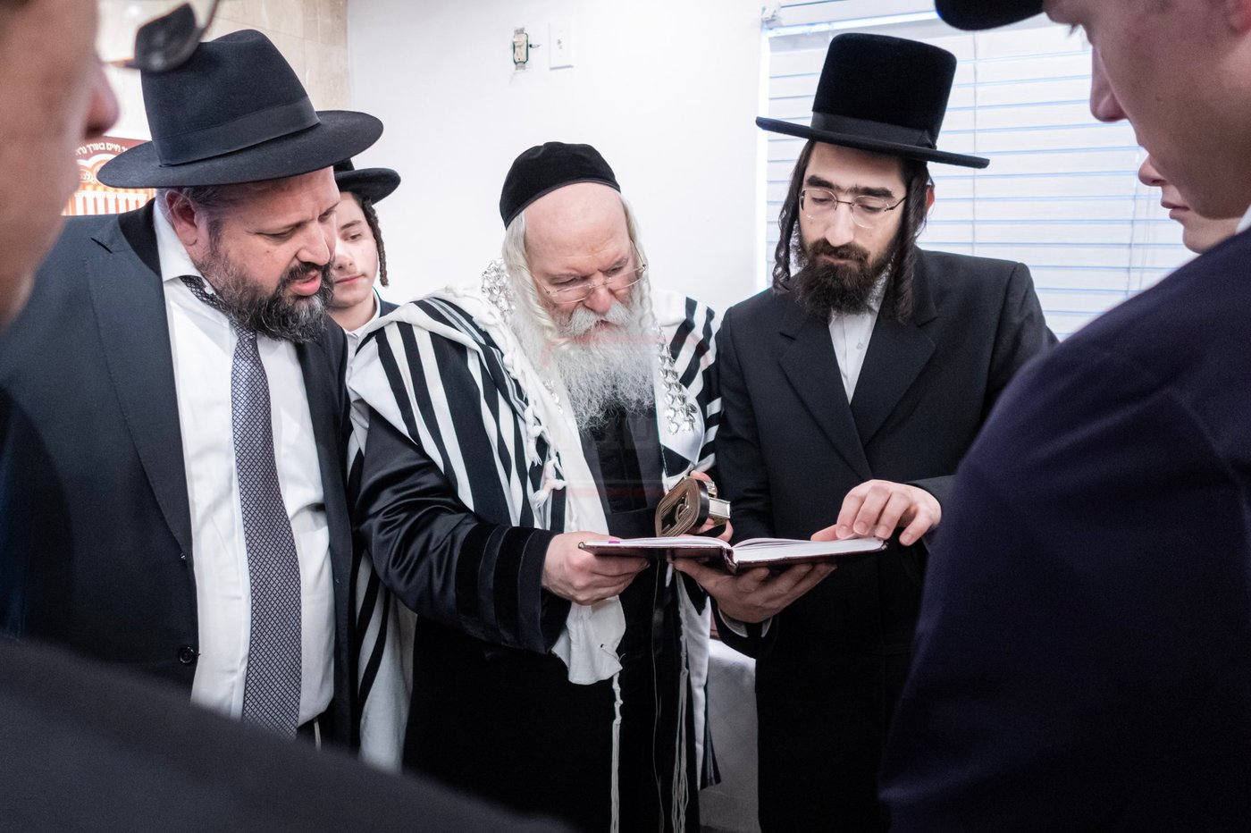 האדמו"ר מבאבוב במנוחה בפלורידה