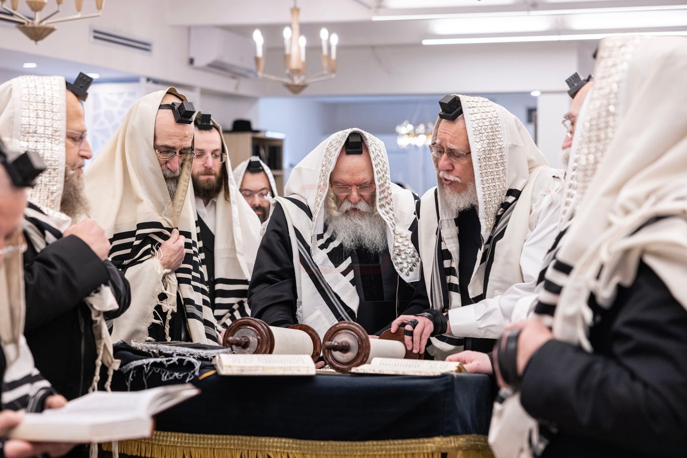 האדמו"ר מבאבוב במנוחה בפלורידה