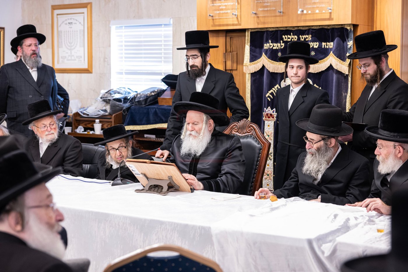 האדמו"ר מבאבוב במנוחה בפלורידה