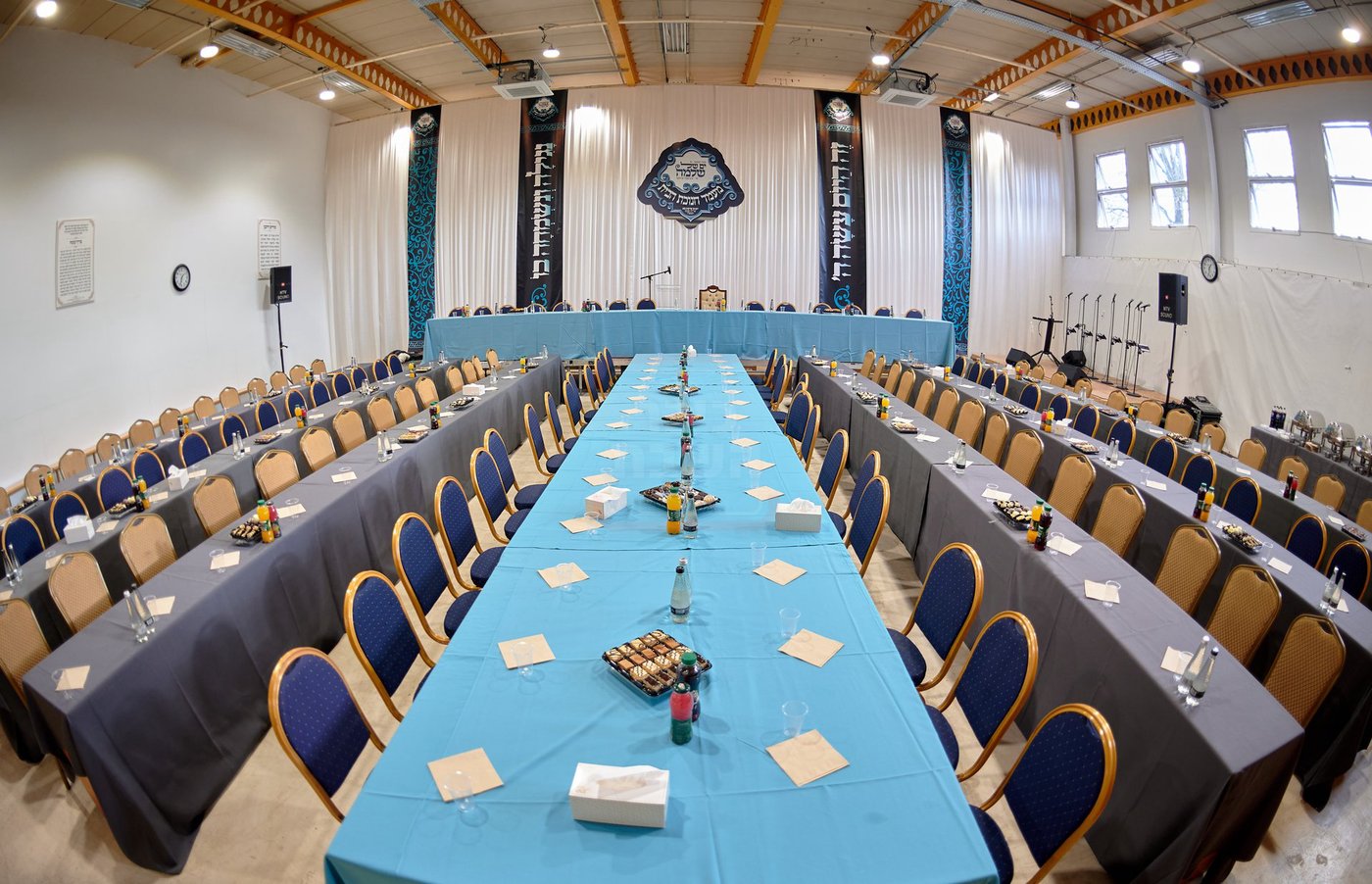 חנוכת המקווה בלונדון