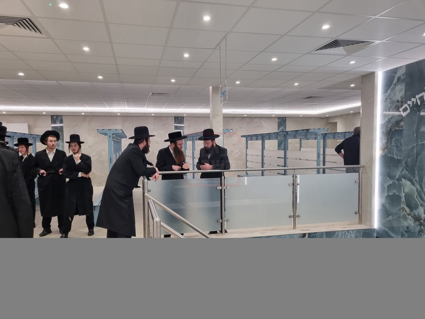 חנוכת המקווה בלונדון