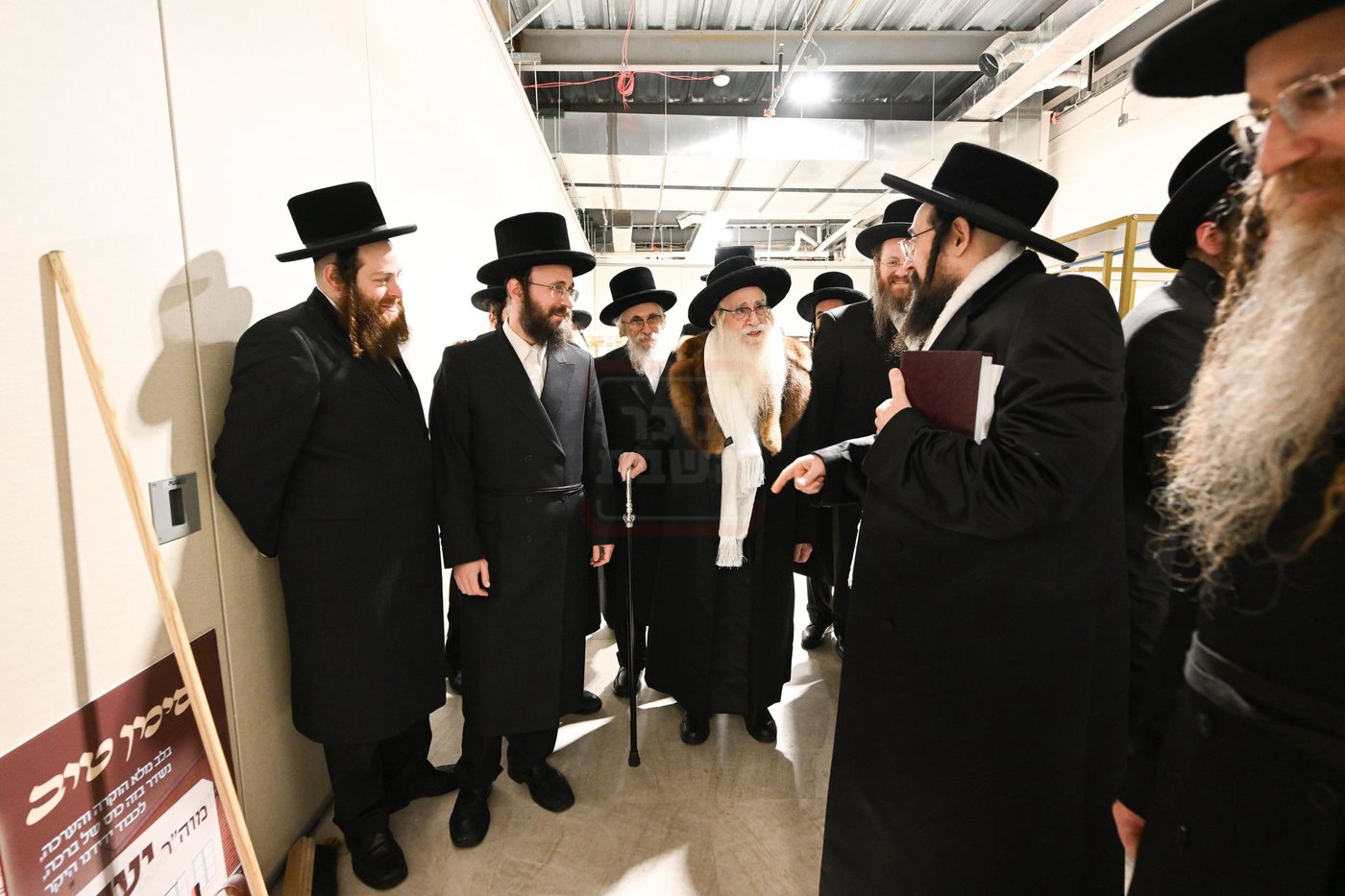 האדמו"ר מצאנז בביקור במונסי