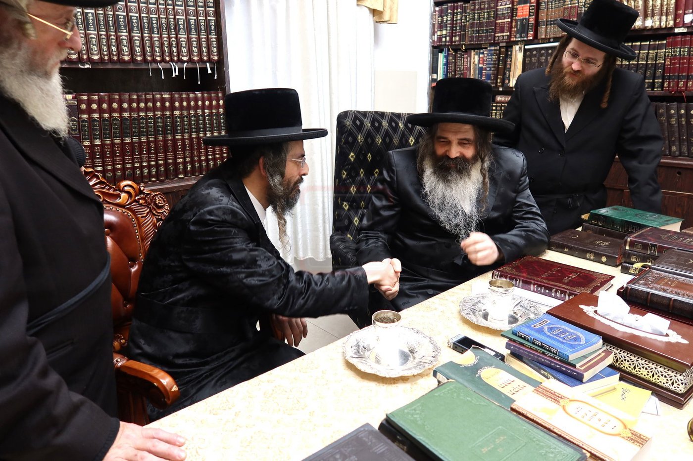 האדמו"ר מזוועהיל אצל האדמו"ר מזוטשקא