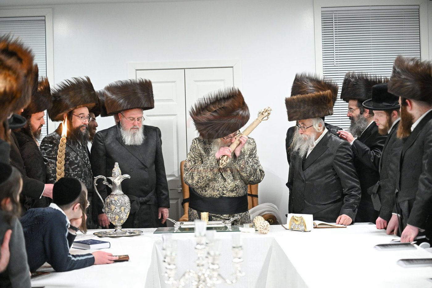 האדמו"ר מצאנז שבת במונסי