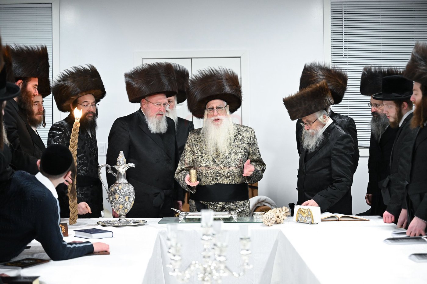 האדמו"ר מצאנז שבת במונסי