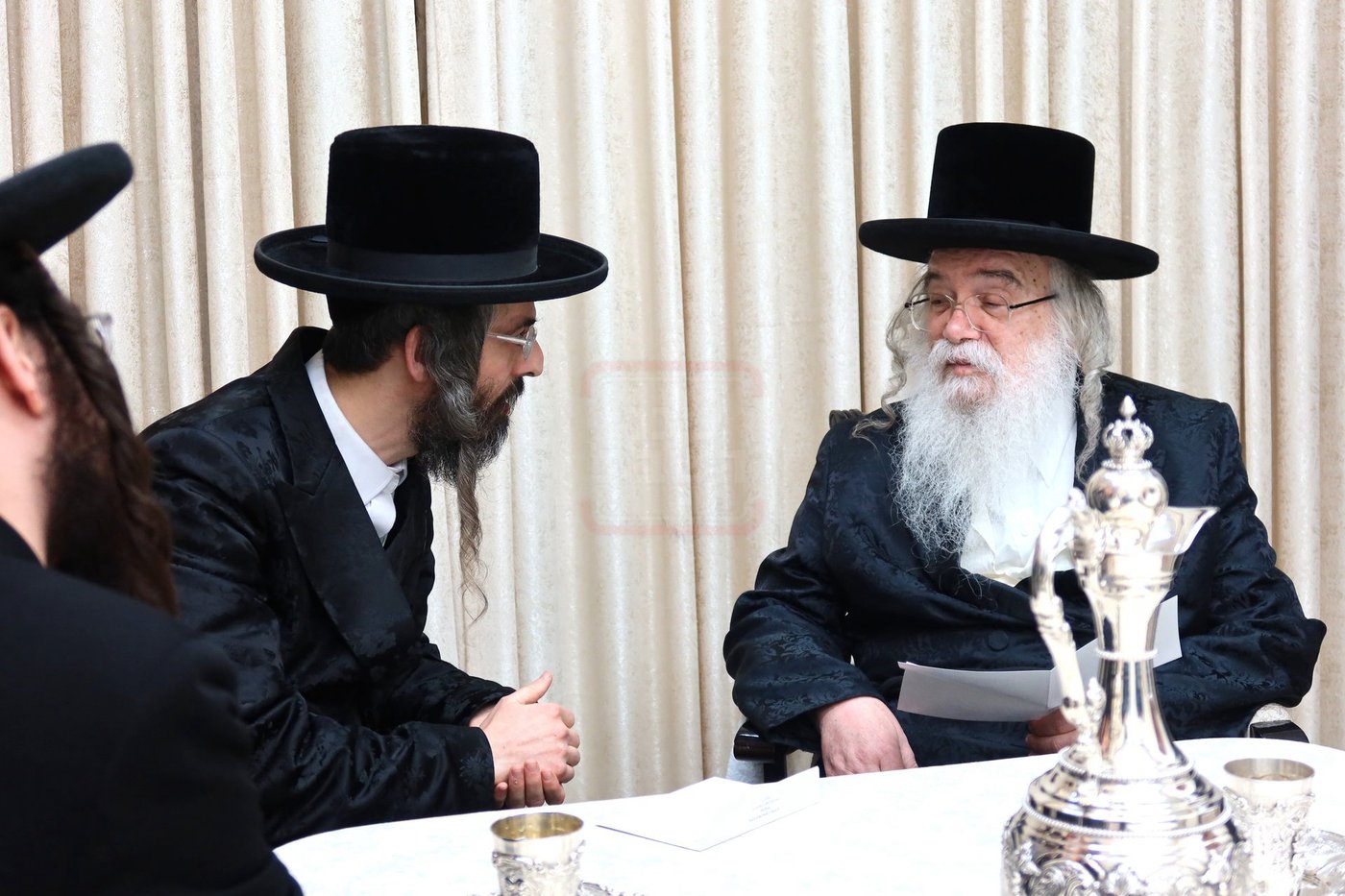 האדמו"ר מזוועהיל אצל האדמו"ר מדארג