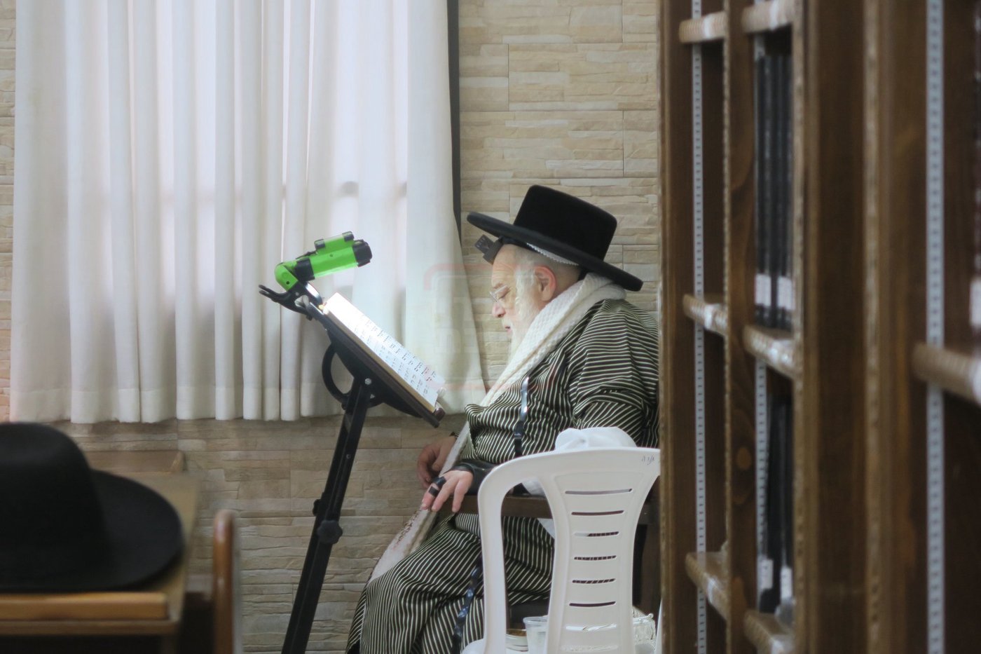 האדמו"ר מתולדות אהרן בטבריה