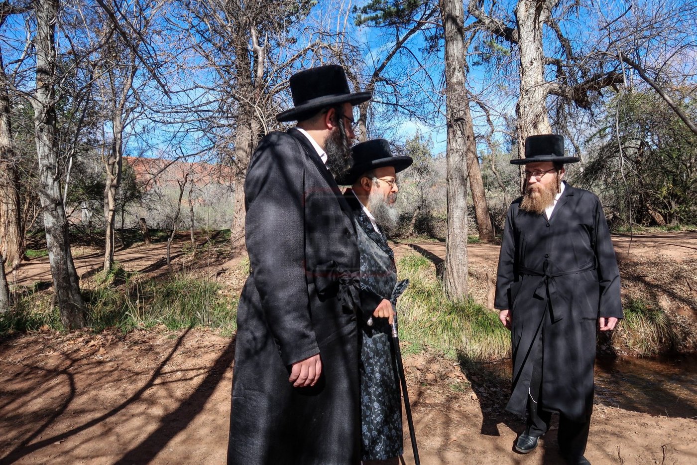 האדמו"ר מבאבוב 45 במנוחה בעיר סקוטסדייל שבאריזונה 