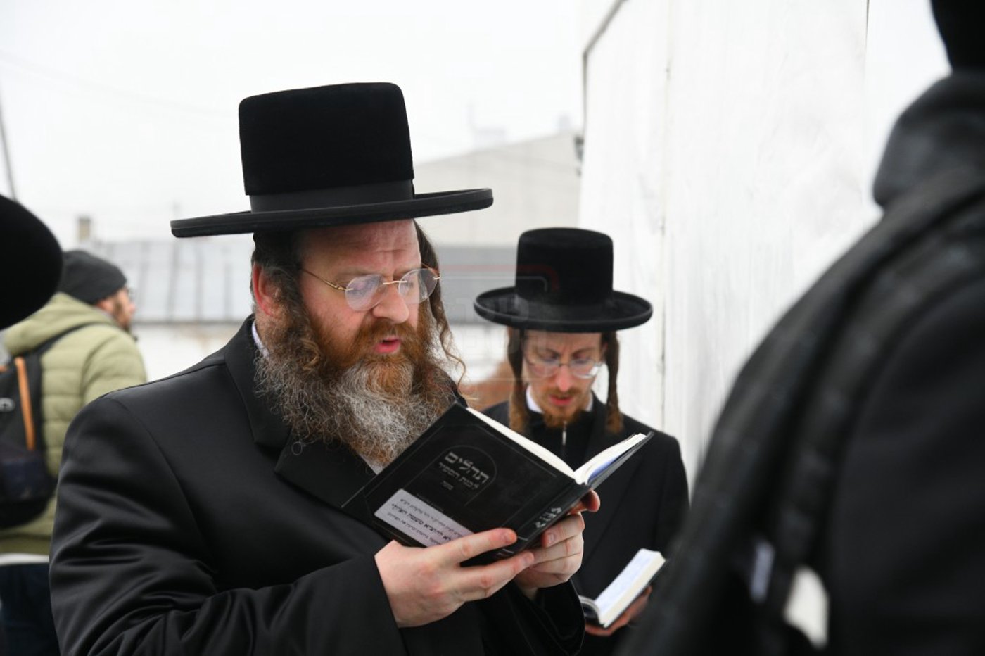 הילולא קדישא בלעלוב